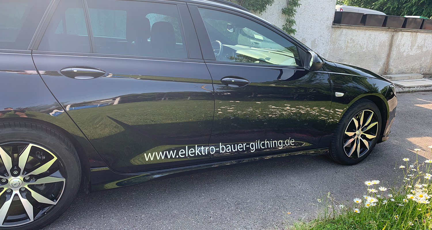 Firmenfahrzeug Opel Insignia 2 - Bauer Elektrotechnik - Ihr Experte für Elektrotechnik in Gilching, Starnberg, Fürstenfeldbruck und München