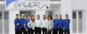 Gruppenfoto Team - Bauer Elektrotechnik - Elektrotechnik in Gilching_2000x800